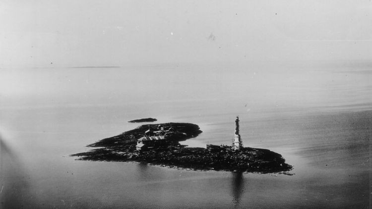 Ladoga Lake / Valaam /  Hanhipaasi Lighthouse - photo of 1930
Keywords: Ladoga lake;Valaam;Russia;Historic