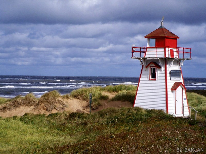 Prince Edward Island / Covehead Harbour lighthouse
AKA Cape Stanhope
Keywords: Prince Edward Island;Covehead;Canada;Gulf of Saint Lawrence