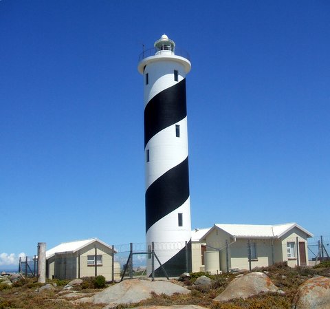 Saldanha Bay North Head lighthouse
Source: [url=http://lighthouses-of-sa.blogspot.ru/]Lighthouses of S Africa[/url]
Keywords: South Africa;Atlantic ocean