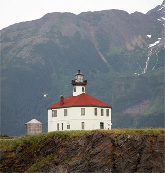 Alaska / Eldred Rock lighthouse
Author of the photo: [url=https://www.flickr.com/photos/21475135@N05/]Karl Agre[/url]
Keywords: Alaska;United States;Lynn canal