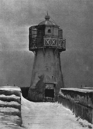 Klaipeda (Memel) north mole lighthouse
Photo provided by [url=http://forum.shipspotting.com/index.php?action=profile;u=40525]Gena Anfimov[/url]
Keywords: Klaipeda;Lithuania;Baltic sea;Historic