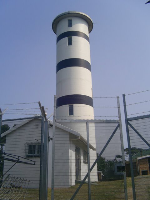 Tugela Bluff lighthouse
Source: [url=http://lighthouses-of-sa.blogspot.ru/]Lighthouses of S Africa[/url]
Keywords: South Africa;Indian ocean