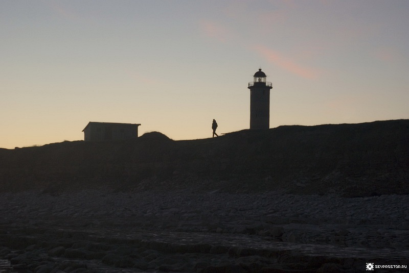 Barents sea / Pechora / Cheshkiy lighthouse
Authors of the photo: [url=http://sevprostor.ru/]Peter and Nataliya Bogorodskie, Sevprostor.ru[/url]
Keywords: Pechora;Russia;Barents sea;Sunset