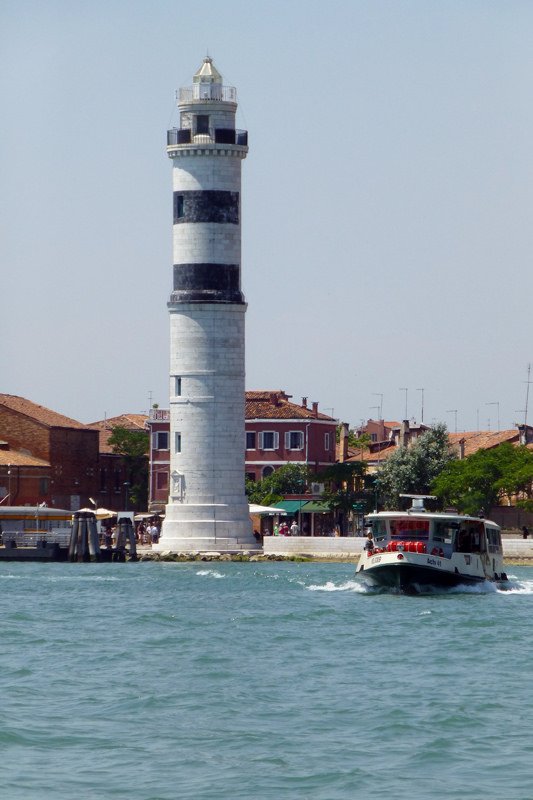 Golfo di Venezia / Isola di Murano / Murano (Entrance Range Rear) Lighthouse
Author of the photo: [url=https://www.flickr.com/photos/45898619@N08/]Paddy Ballard[/url]
Keywords: Murano;Venice;Italy