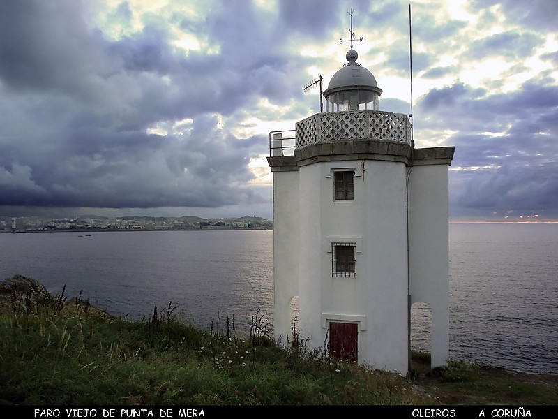 La Coruna / Punta Mera Anterior lighthouse
Author of the photo: [url=https://www.flickr.com/photos/69793877@N07/]jburzuri[/url]
Keywords: Spain;Atlantic ocean;Galicia;La Coruna