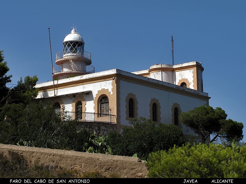 Cabo de San Antonio lighthouse
Author of the photo: [url=https://www.flickr.com/photos/69793877@N07/]jburzuri[/url]
Keywords: Mediterranean Sea;Spain;Comunidad Valenciana;Alicante;Cabo de San Antonio
