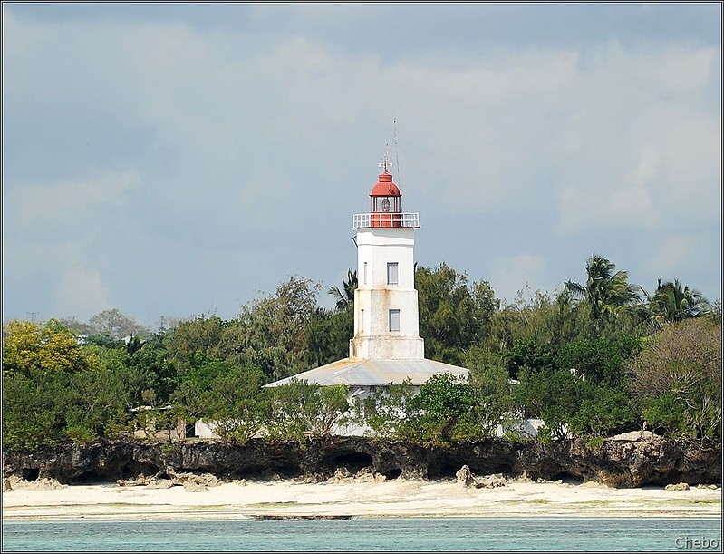 Zanzibar / Ras Nungwi lighthouse
AKA Hog Point
Keywords: Tanzania;Zanzibar;Indian ocean