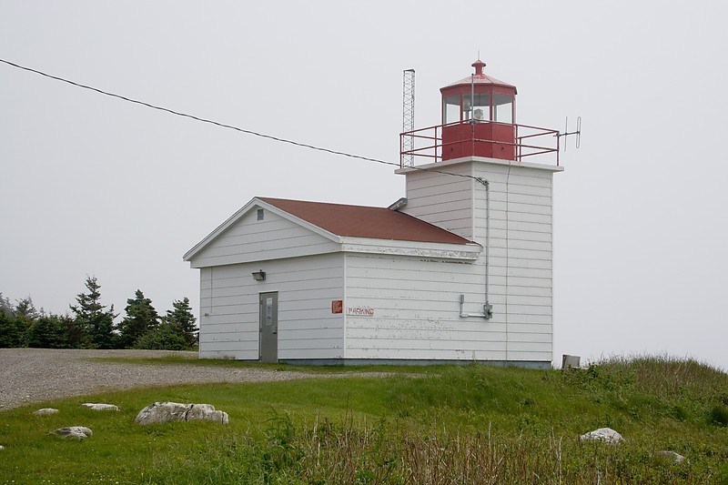 Nova Scotia / Port Bickerton Lighthouse
Photo source:[url=http://lighthousesrus.org/index.htm]www.lighthousesRus.org[/url]
Keywords: Nova Scotia;Canada;Atlantic ocean
