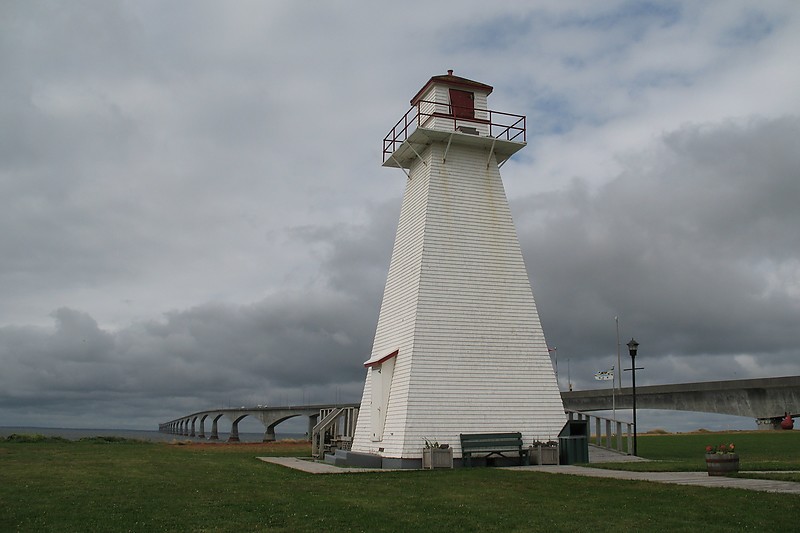 Prince Edward Island / Port Borden Rear Range lighthouse
Author of the photo: [url=http://www.flickr.com/photos/21953562@N07/]C. Hanchey[/url]
Keywords: Prince Edward Island;Canada;Port Borden;Northumberland Strait