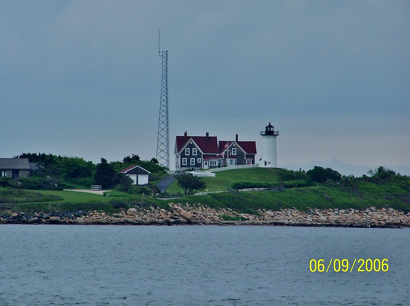 Massachusetts / Nobska lighthouse 
Author of the photo: [url=https://www.flickr.com/photos/bobindrums/]Robert English[/url]
Keywords: United States;Massachusetts;Atlantic ocean