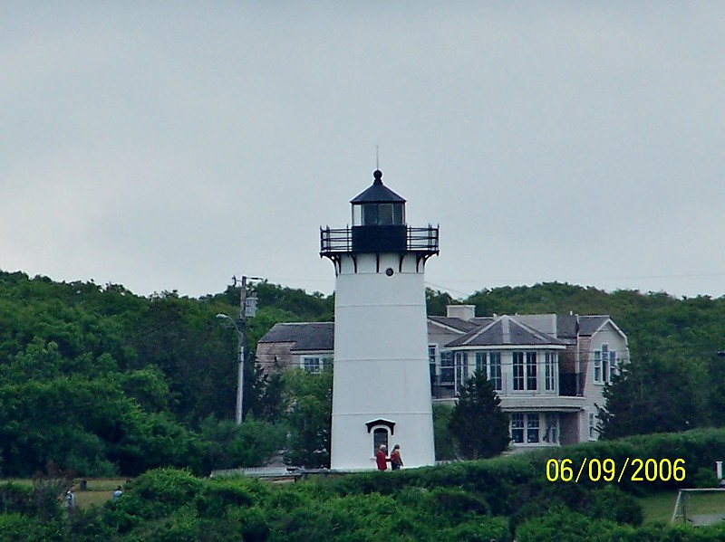 Massachusetts / East Chop lighthouse
Author of the photo: [url=https://www.flickr.com/photos/bobindrums/]Robert English[/url]
Keywords: United States;Massachusetts;Atlantic ocean