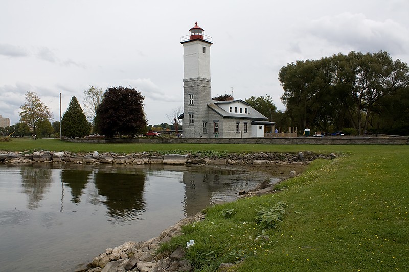 New York / Ogdensburg Harbor lighthouse
Photo source:[url=http://lighthousesrus.org/index.htm]www.lighthousesRus.org[/url]
Non-commercial usage with attribution allowed
Keywords: New York;United States;Saint Lawrence River