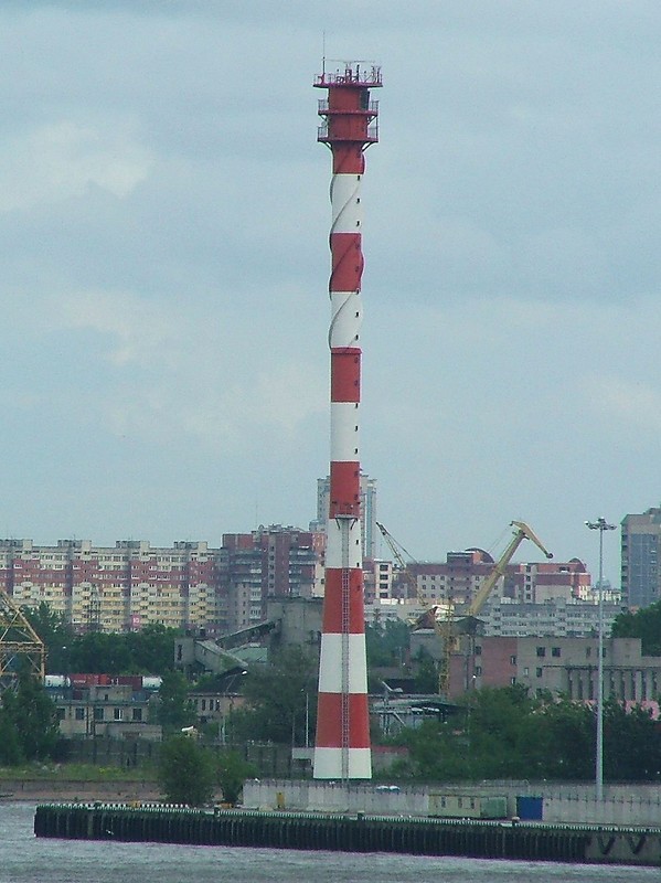 Saint-Petersburg / Lesnoy Mole Range Rear lighthouse
This is tallest Russian lighthouse and one of the tallest lighthouses in the world. 
Also radar tower for Saint-Petersburg VTS
Author of the photo: [url=https://www.flickr.com/photos/larrymyhre/]Larry Myhre[/url]
Keywords: Russia;Neva river;Gulf of Finland;Saint-Petersburg;Vessel Traffic Service