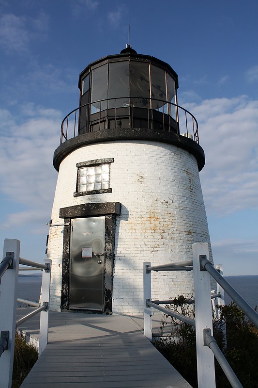 Maine / Owl's head lighthouse
Author of the photo: [url=http://www.flickr.com/photos/21953562@N07/]C. Hanchey[/url]
Keywords: Maine;Rockland;Atlantic ocean;United States