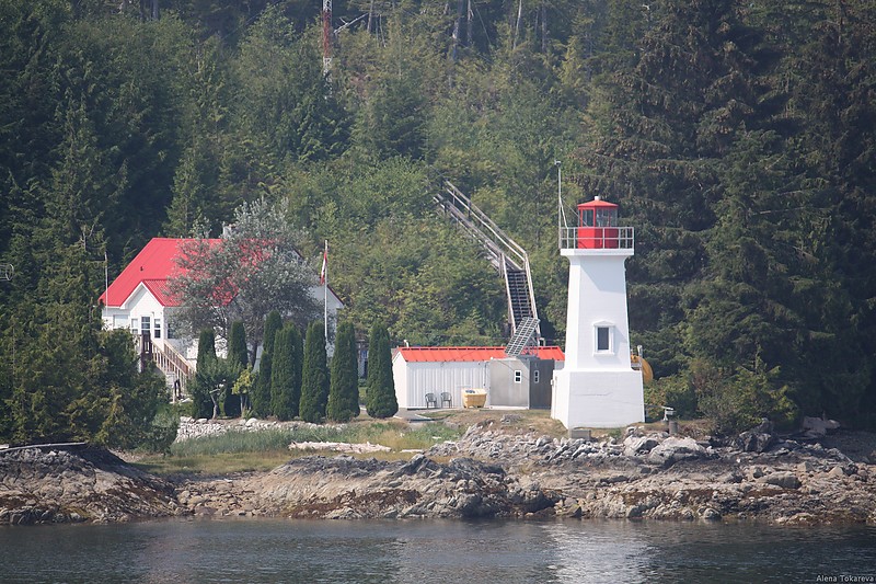 Dryad Point Lighthouse
Author of the photo: [url=http://www.flickr.com/photos/21953562@N07/]C. Hanchey[/url]
Keywords: Campbell Island;British Columbia;Canada