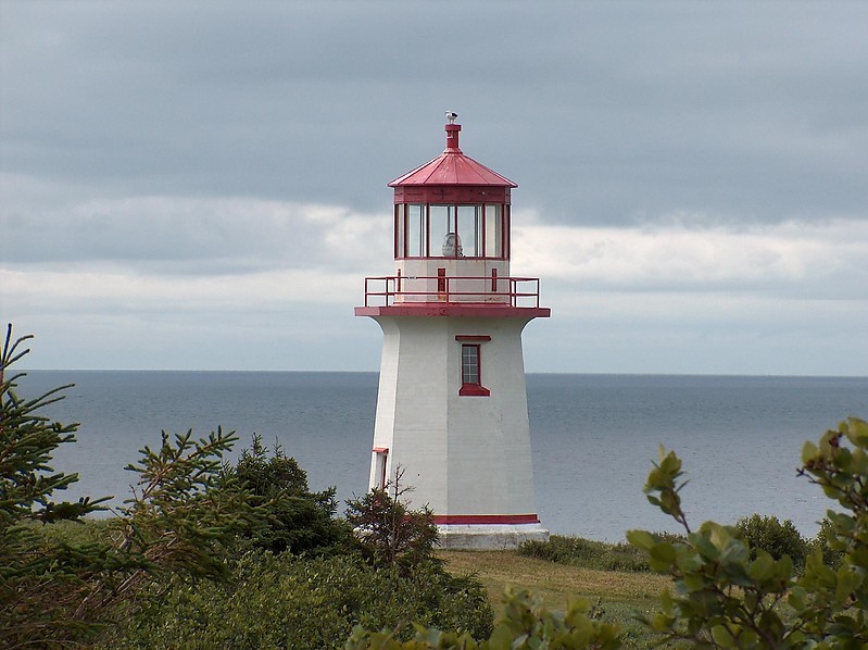 Quebec / Cap Blanc lighthouse
Author of the photo: [url=https://www.flickr.com/photos/gauviroo/]Roberto Gauvin[/url]
Keywords: Canada;Quebec;Gulf of Saint Lawrence
