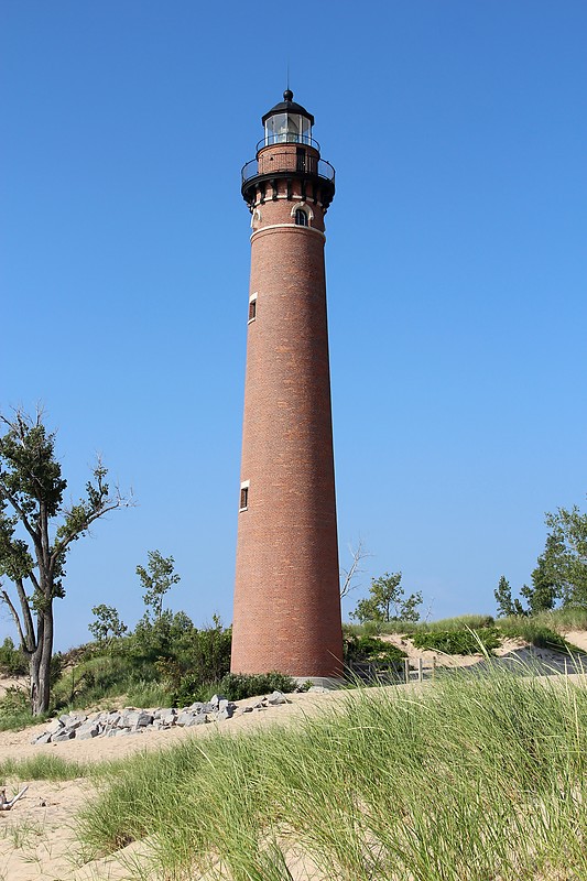 Michigan / Little Sable Point lighthouse
Author of the photo: [url=http://www.flickr.com/photos/21953562@N07/]C. Hanchey[/url]
Keywords: Michigan;Lake Michigan;United States