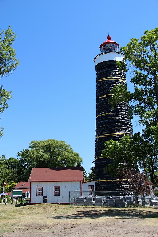Lake Huron / Point Clark lighthouse
During reconstruction in 2012
Author of the photo: [url=http://www.flickr.com/photos/21953562@N07/]C. Hanchey[/url]
Keywords: Lake Huron;Canada;Ontario