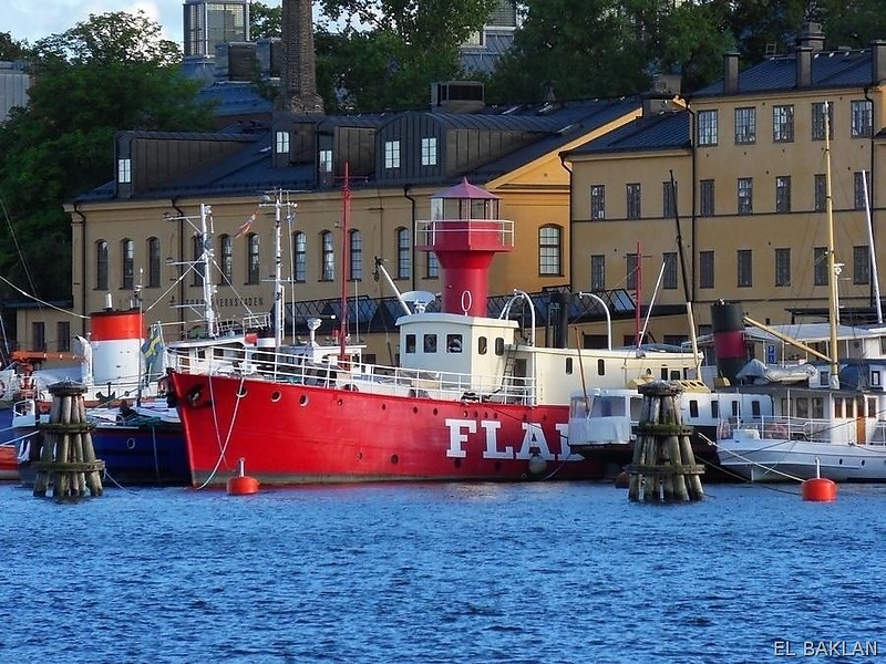 Stockholm / Fyrskepp nr. 10 B (Fladen)
Keywords: Stockholm;Sweden;Lightship