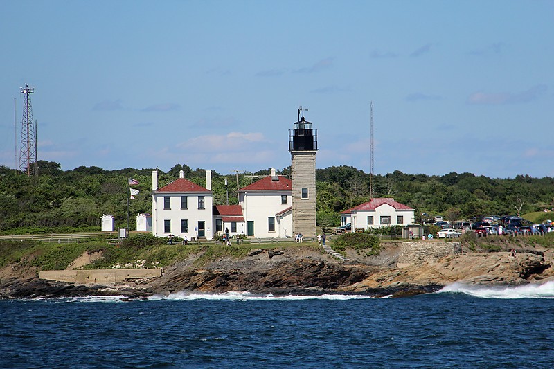 Rhode island / Beavertail lighthouse
Author of the photo: [url=http://www.flickr.com/photos/21953562@N07/]C. Hanchey[/url]
Keywords: Rhode Island;United States;Atlantic ocean