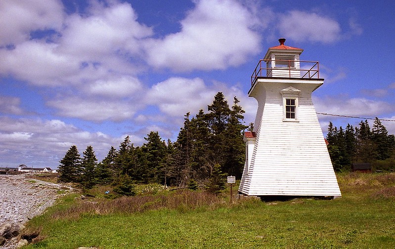 Nova Scotia / Abbots Harbour Lighthouse
Author of the photo: [url=https://jeremydentremont.smugmug.com/]nelights[/url]

Keywords: Atlantic ocean;Canada;Nova Scotia