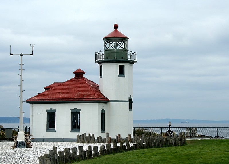 Washington / Puget sound / Seattle / Alki Point lighthouse
Author of the photo:[url=https://www.flickr.com/photos/lighthouser/sets]Rick[/url]

Keywords: Washington;United States;Seattle;Puget Sound
