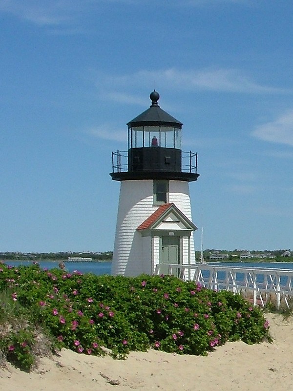 Massachusetts / Brant Point lighthouse
Author of the photo: [url=https://www.flickr.com/photos/larrymyhre/]Larry Myhre[/url]
Keywords: United States;Massachusetts;Atlantic ocean;Nantucket