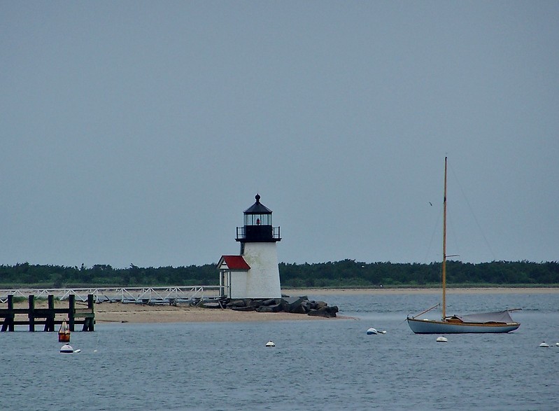 Massachusetts / Brant Point lighthouse
Author of the photo: [url=https://www.flickr.com/photos/bobindrums/]Robert English[/url]
Keywords: United States;Massachusetts;Atlantic ocean;Nantucket