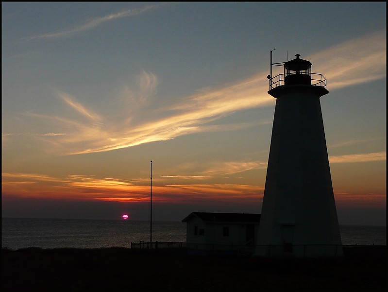 Newfoundland / Cape Anguille lighthouse at sunset
Author of the photo: [url=https://www.flickr.com/photos/9742303@N02/albums]Kaye Duncan[/url]

Keywords: Newfoundland;Canada;Cabot Strait;Sunset