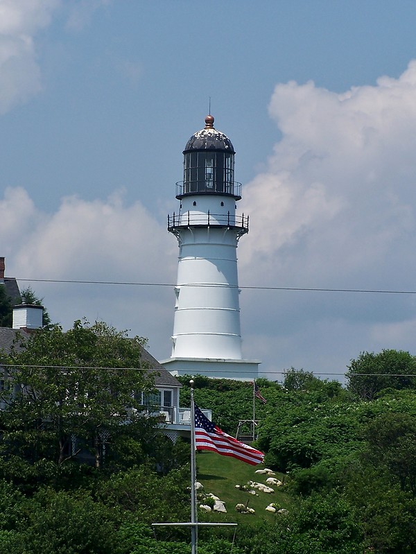 Maine / Cape Elizabeth East lighthouse
Author of the photo: [url=https://www.flickr.com/photos/bobindrums/]Robert English[/url]
Keywords: Cape Elizabeth;Maine;United States;Atlantic ocean