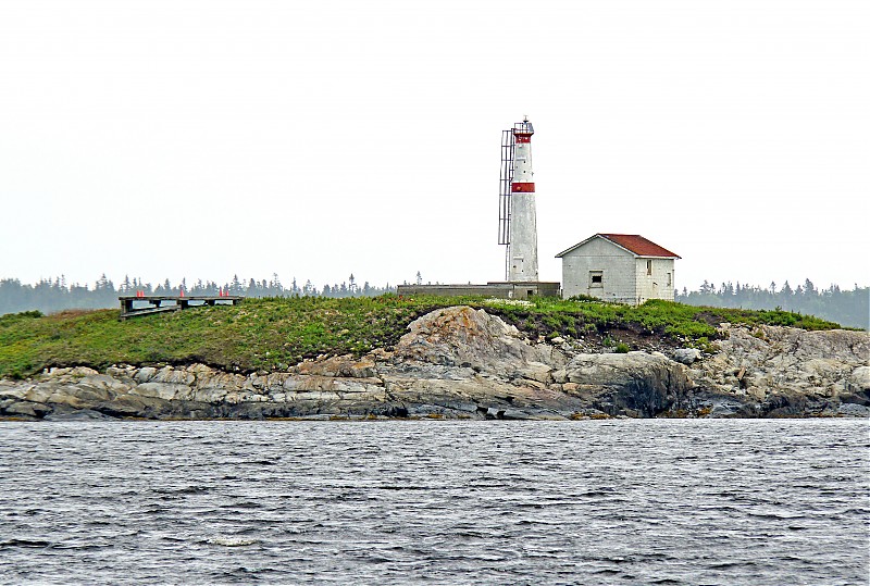Nova Scotia / Carter Island lighthouse
Author of the photo: [url=https://www.flickr.com/photos/archer10/]Dennis Jarvis[/url]
Keywords: Nova Scotia;Canada;Atlantic ocean