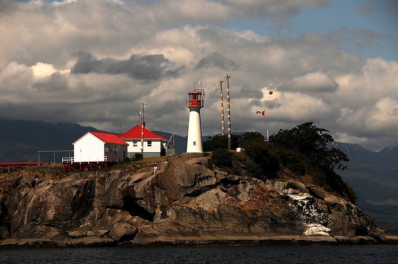 Chrome Island Lighthouse (Yellow Rock Lighthouse)
Author of the photo: [url=https://www.flickr.com/photos/lighthouser/sets]Rick[/url]
Keywords: Chrome Island;Yellow Rock;British Columbia;Canada;Vancouver