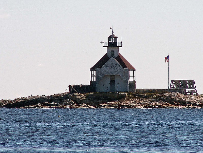 Maine / The Cuckolds lighthouse
Author of the photo: [url=https://www.flickr.com/photos/21475135@N05/]Karl Agre[/url]
Keywords: Maine;United States;Atlantic ocean