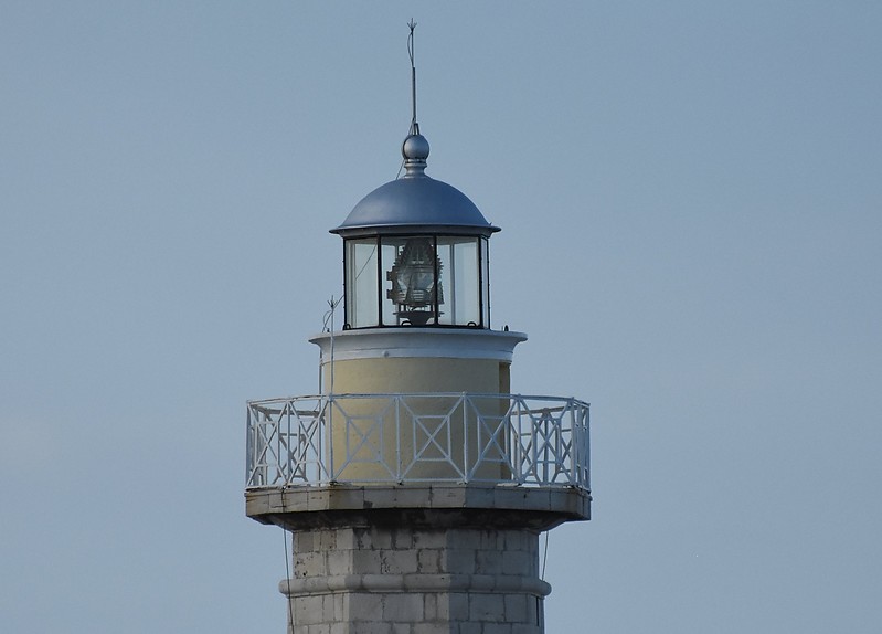 MOLFETTA - Molo Foraneo SW Corner Lighthouse
Keywords: Apulia;Adriatic sea;Italy;Molfetta;Lantern