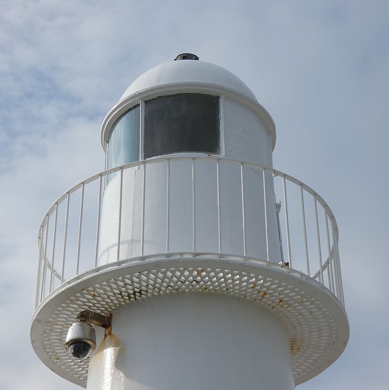 West Coast / Dingle Harbour Lighthouse - lantern
Author of the photo: [url=https://www.flickr.com/photos/yiddo2009/]Patrick Healy[/url]
Keywords: Ireland;Atlantic ocean;Munster;Lantern