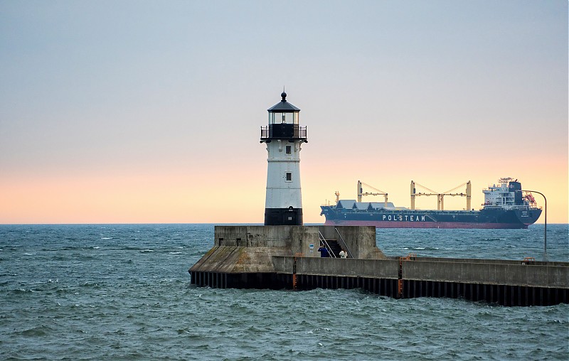 Minnesota / Duluth Harbor North Pier lighthouse
Author of the photo: [url=https://www.flickr.com/photos/selectorjonathonphotography/]Selector Jonathon Photography[/url]
Keywords: Minnesota;Duluth;United States;Lake Superior