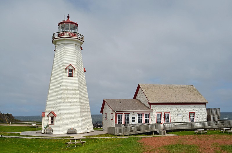 Prince Edward Island / East Point lighthouse
Author of the photo: [url=https://www.flickr.com/photos/8752845@N04/]Mark[/url]
Keywords: Prince Edward Island;Canada;Gulf of Saint Lawrence
