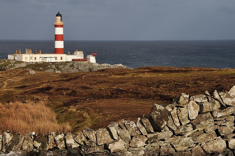 Outer Hebrides / Isle of Scalpay near Harris / Eilian Glas Lighthouse & Foghorn
Author of the photo: [url=https://www.flickr.com/photos/48489192@N06/]Marie-Laure Even[/url]

Keywords: Hebrides;Scotland;United Kingdom;Siren;Little Minch