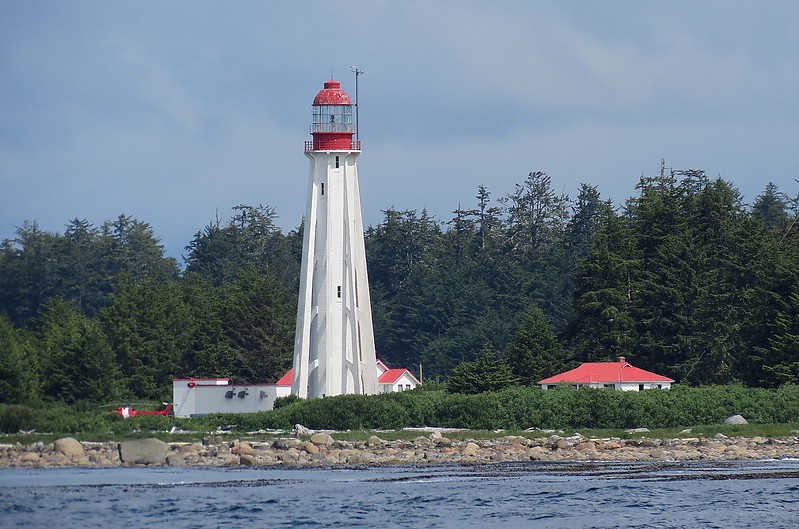 British Columbia / Estevan Point lighthouse
Author of the photo: [url=https://www.flickr.com/photos/21475135@N05/]Karl Agre[/url]

Keywords: British Columbia;Canada;Atlantic ocean