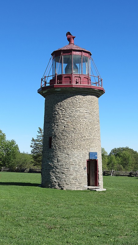 False Duck Island old Lighthouse
Author of the photo: [url=https://www.flickr.com/photos/21475135@N05/]Karl Agre[/url]
Keywords: Lake Ontario;Canada;Port Milford;Ontario