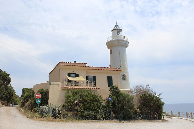 Lazio /  Capo Circeo lighthouse
AKA Monte Circeo
Author of the photo: [url=https://www.flickr.com/photos/31291809@N05/]Will[/url]
Keywords: Lazio;Italy;Tyrrhenian Sea