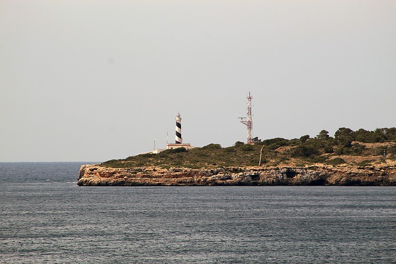Mallorca / Cala Figuera lighthouse
Author of the photo: [url=https://www.flickr.com/photos/31291809@N05/]Will[/url]
Keywords: Mallorca;Balearic Island;Spain;Mediterranean sea