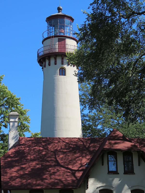 Illinois / Grosse Point lighthouse
Author of the photo: [url=https://www.flickr.com/photos/21475135@N05/]Karl Agre[/url]
Keywords: Illinois;Lake Michigan;United States;Evanston