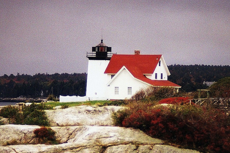Maine / Hendricks Head lighthouse
Author of the photo: [url=https://www.flickr.com/photos/larrymyhre/]Larry Myhre[/url]

Keywords: Maine;Atlantic ocean;United States