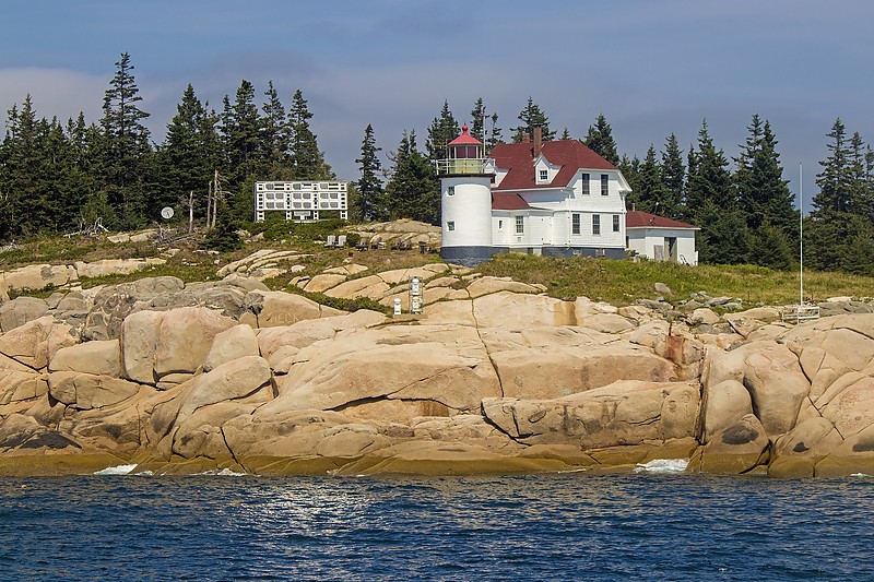 Maine / Heron Neck lighthouse
Author of the photo: [url=https://jeremydentremont.smugmug.com/]nelights[/url]

Keywords: Maine;United States;Atlantic ocean