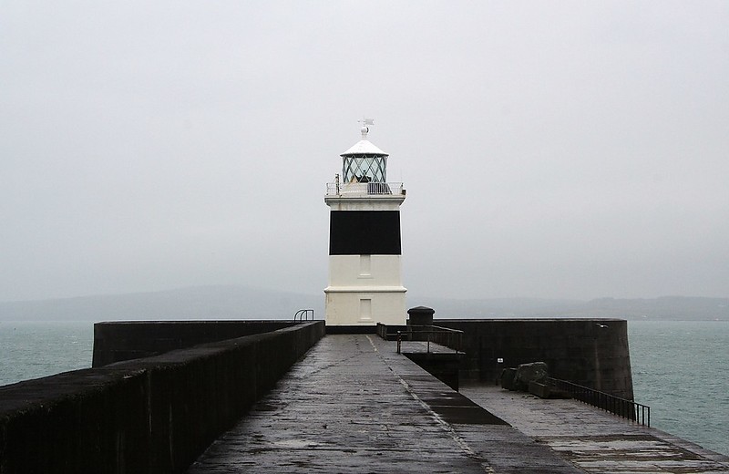 Holyhead Breakwater lighthouse
Author of the photo: [url=https://www.flickr.com/photos/34919326@N00/]Fin Wright[/url]
Keywords: United Kingdom;Wales;Holyhead;Irish sea