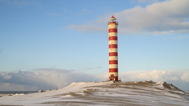 Nenetsia / Shoyna lighthouse
AKA Shoynskii 
Author of the photo [url=http://vk.com/rgrds]Reega Regardos[/url]
Keywords: White sea;Russia;Nenetsia;Winter