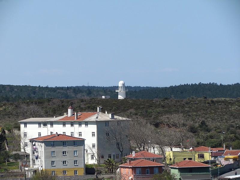 Bosphorus / Rumelifeneri faux lighthouse
Rumeli Feneri Villalari territory
Keywords: Bosphorus;Istanbul;Turkey;Faux
