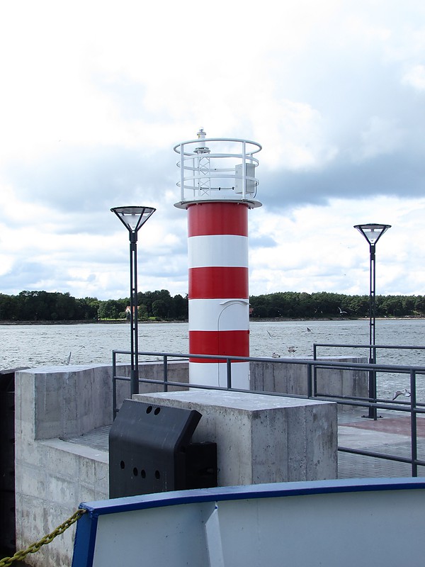 Klaipeda / Old ferry pier light (Dan? Entrance pier head light)
Keywords: Klaipeda;Lithuania;Baltic sea