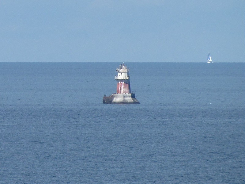 Tallinn / Vahemadal lighthouse
Keywords: Tallinn;Estonia;Gulf of Finland;Offshore